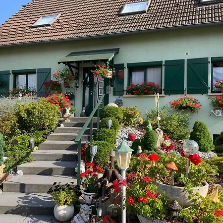 le nid fleuri de Cravanche Extérieur photo