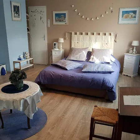 le nid fleuri de Cravanche Extérieur photo