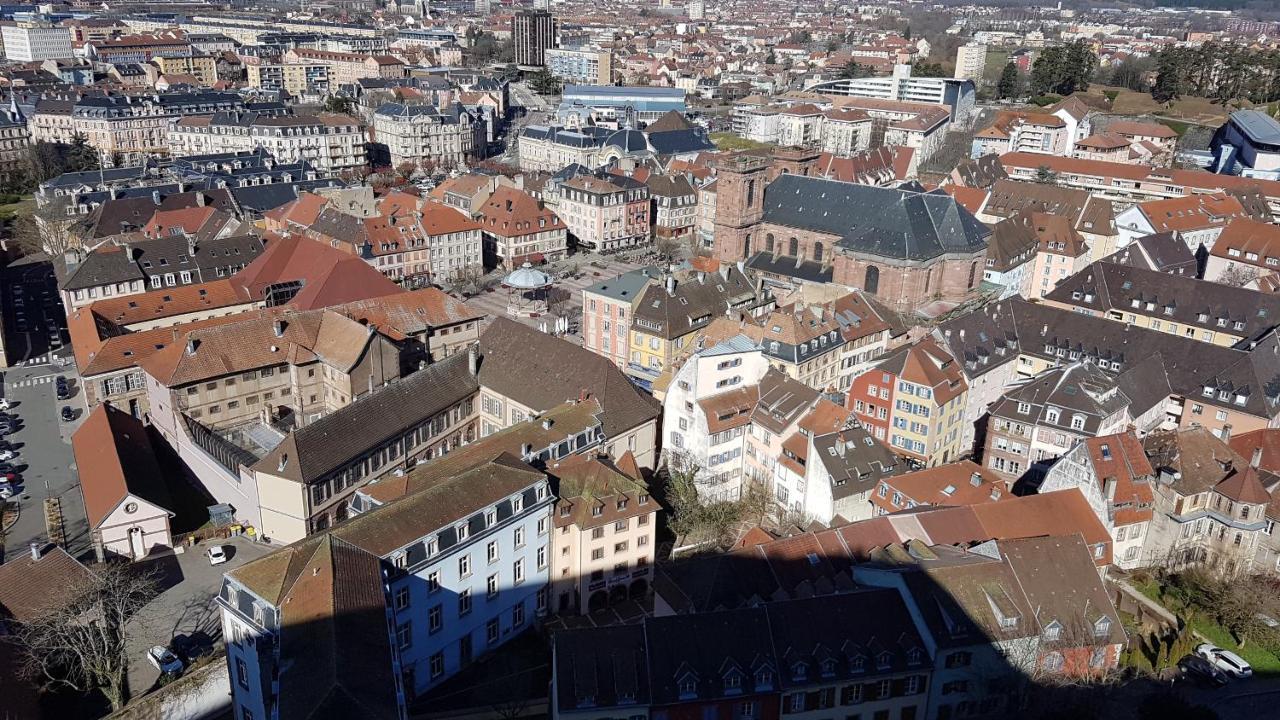 Le Nid Fleuri De Séjour chez l'habitant Cravanche