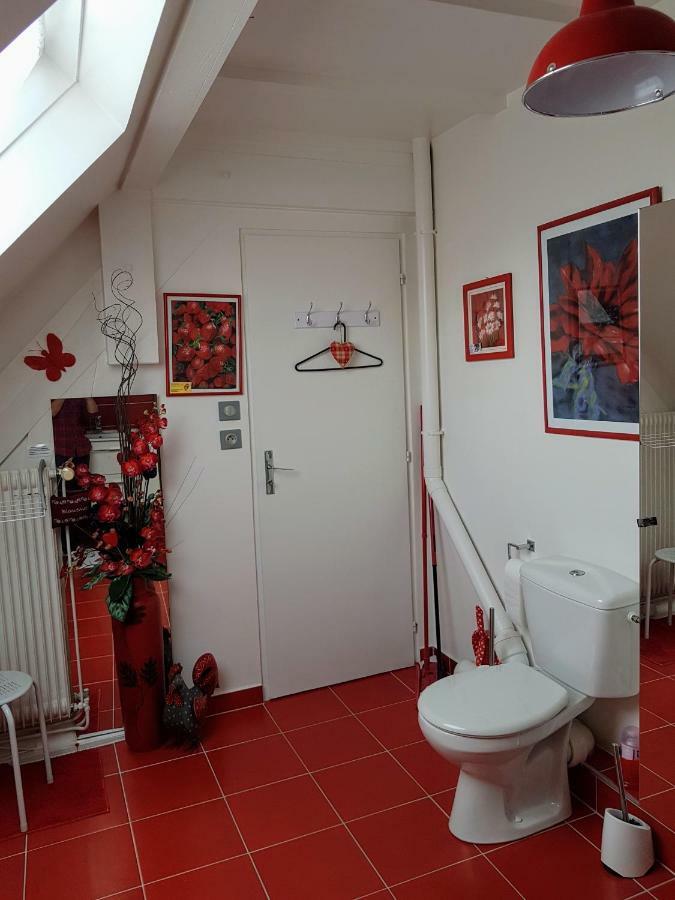Le Nid Fleuri De Séjour chez l'habitant